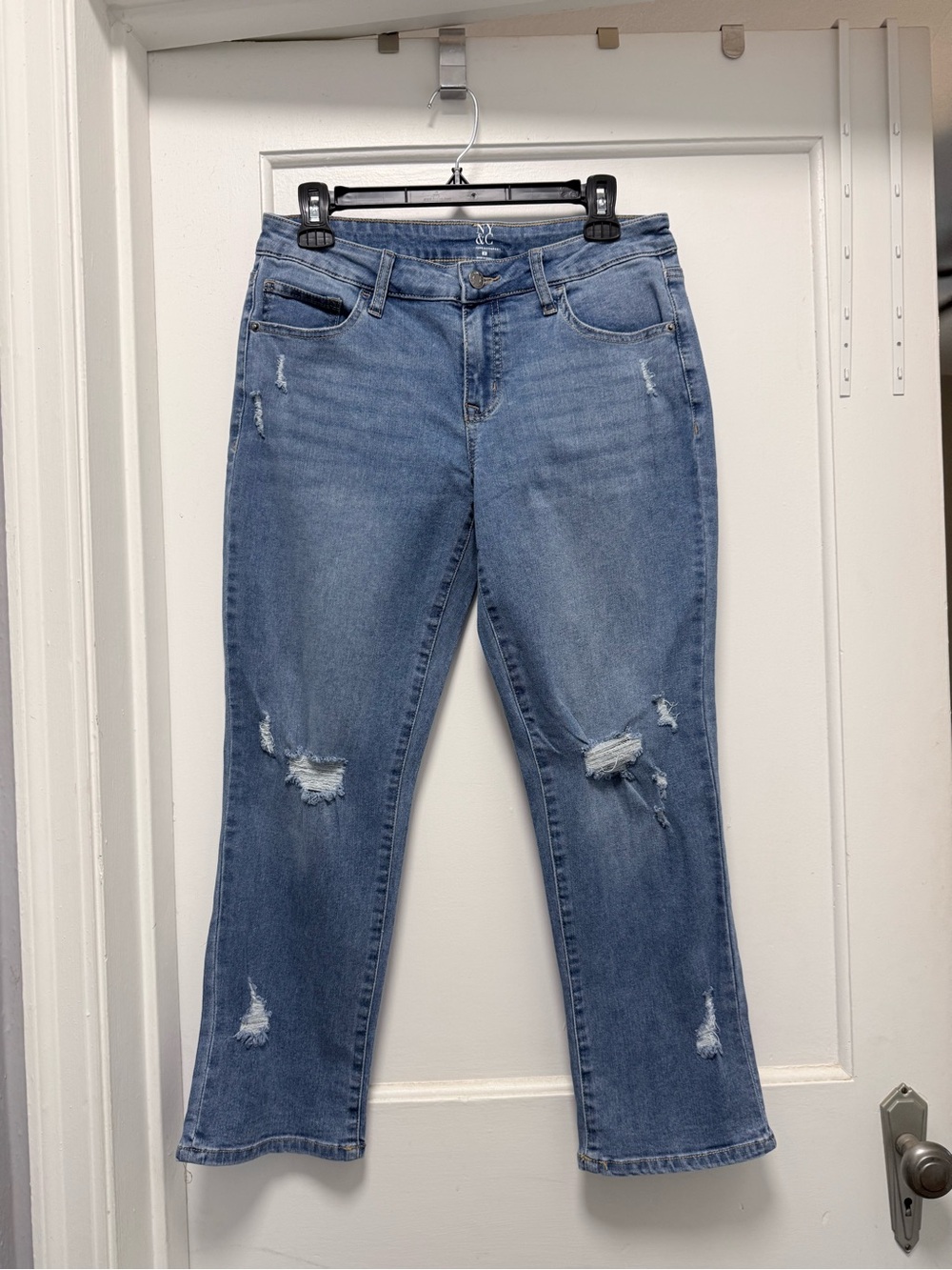 New York & Company Light Blue Straight Leg Distressed Jeans